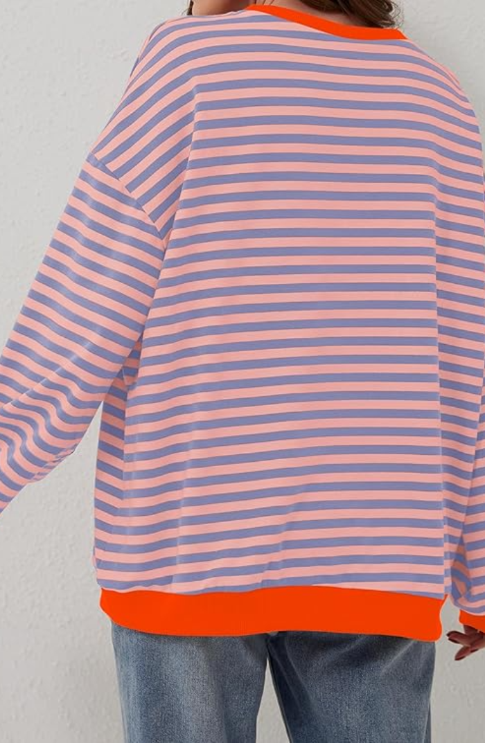 Lässig gestreiftes damen-sweatshirt mit kontrastierenden akzenten
