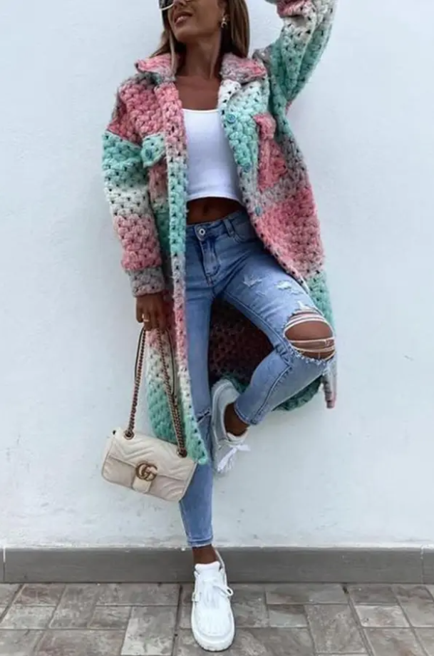 Jenna | Mantel mit Flechtmuster in Regenbogenfarben für Frauen