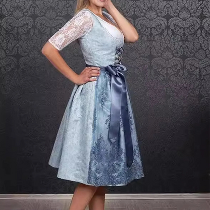 Bellatrix | Dirndl kleid mit Spitzenschürze und Satinschleife für Frauen