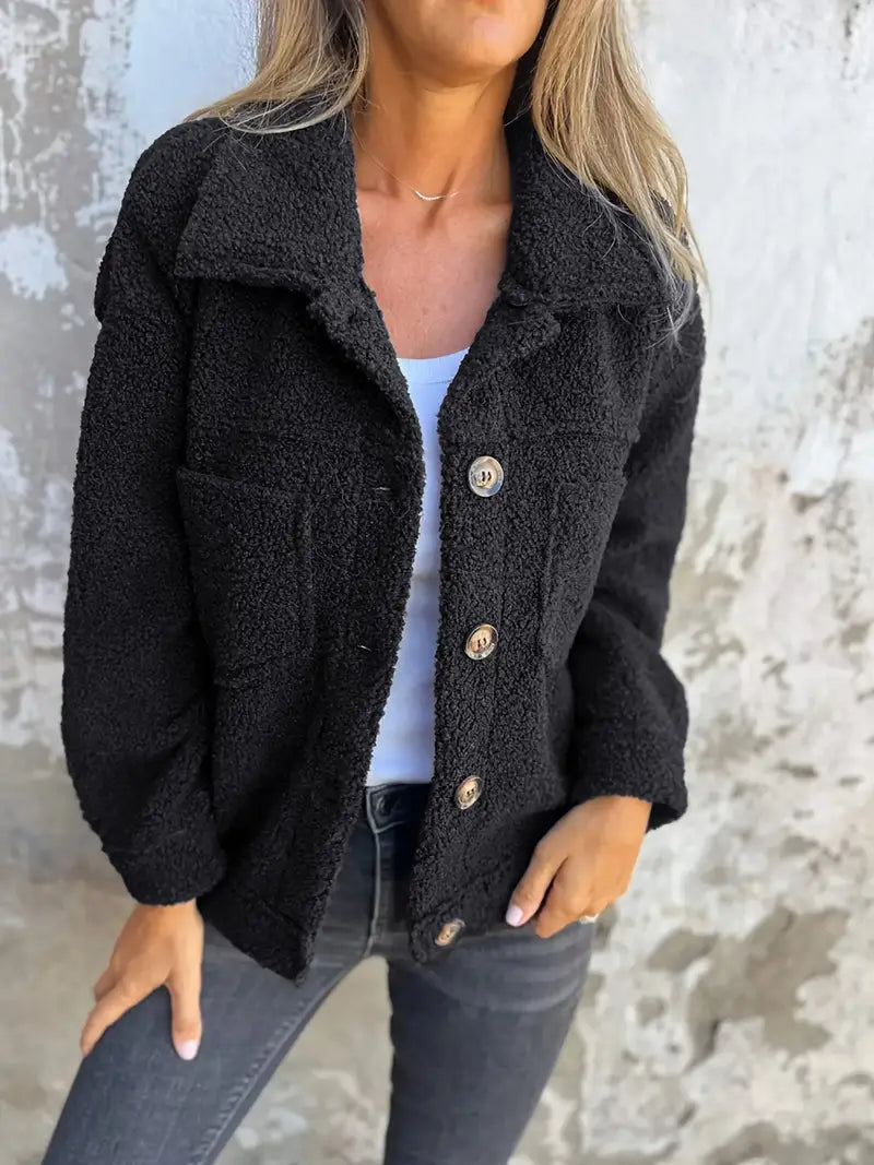 Yasmine | Kurzjacke aus Teddyfleece mit Knopfleiste für Frauen