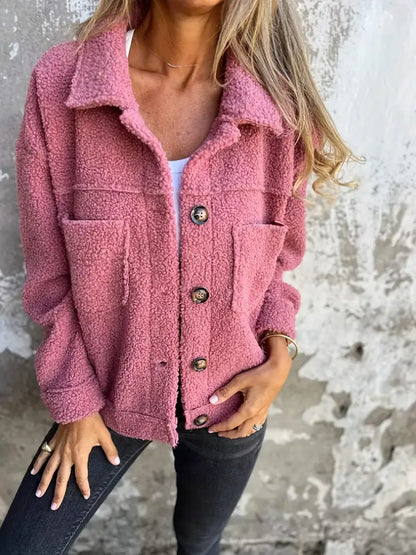 Yasmine | Kurzjacke aus Teddyfleece mit Knopfleiste für Frauen