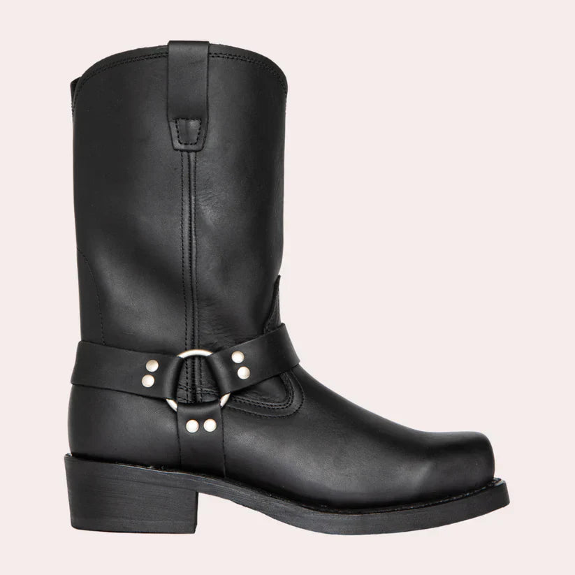 Erik – klassische leder-boots mit stabilem absatz und harness-design