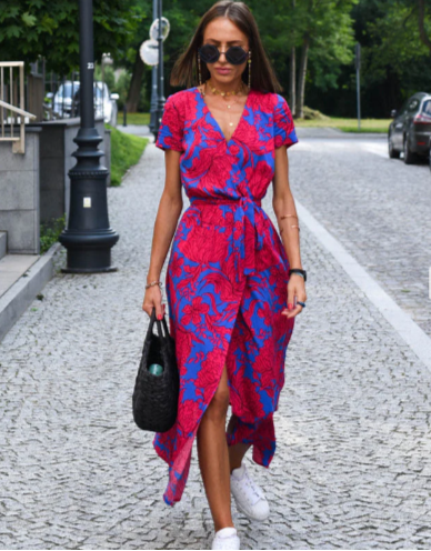 Priya | Kleid mit femininem Schnitt und fließender Eleganz für Frauen