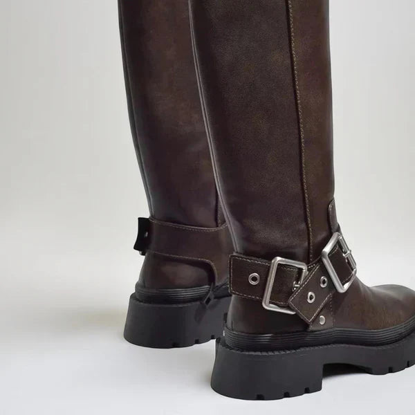 Elegante, kniehohe damenstiefel mit schnalle – damen