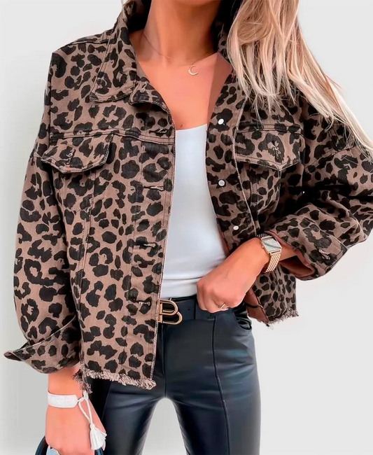 Leontine | Kurzjacke mit Leopardenprint und Oversize-Schnitt für Frauen