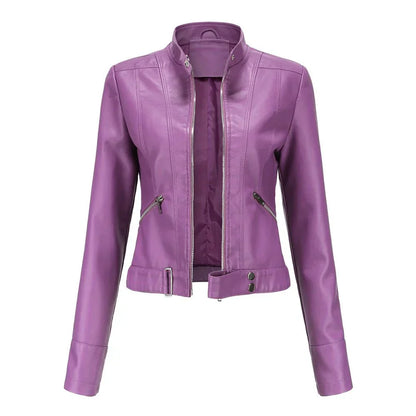 Elegante damen-bikerjacke mit taillierter passform